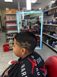 Los Magicos Barbershop and Beauty Supply_000